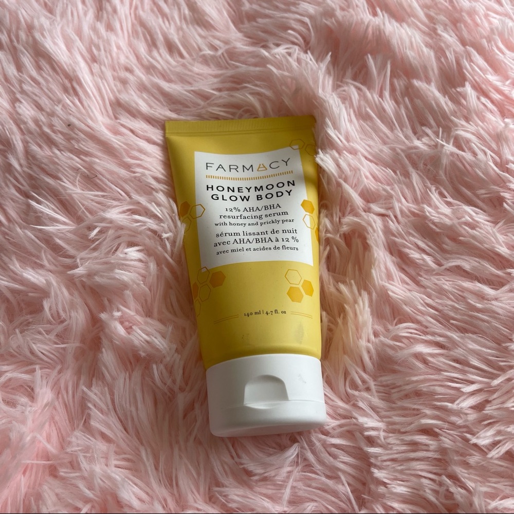 Farmacy Honeymoon Glow Body
